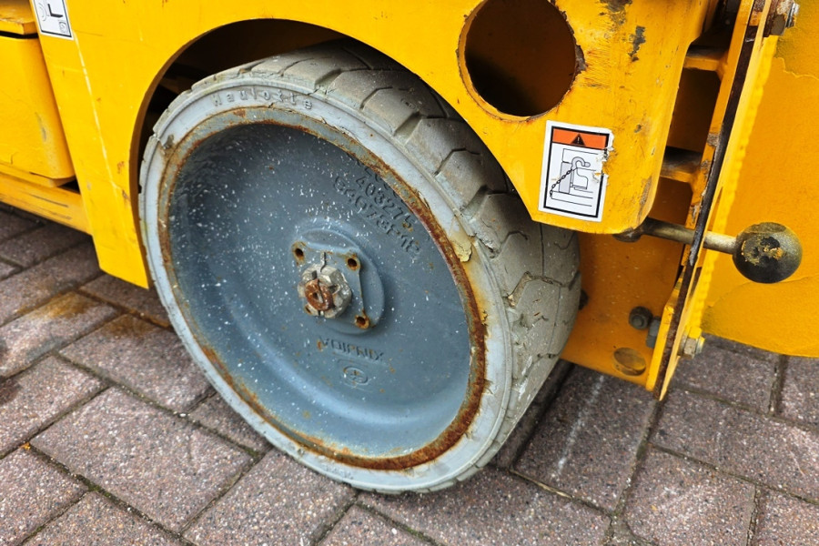 haulotte-compact-8-nr-90463-5-1774625579kbpXx.jpg