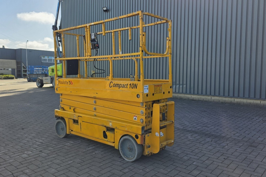 haulotte-compact-10n-2014-nr-90629-4-1775051588awlP1.jpg