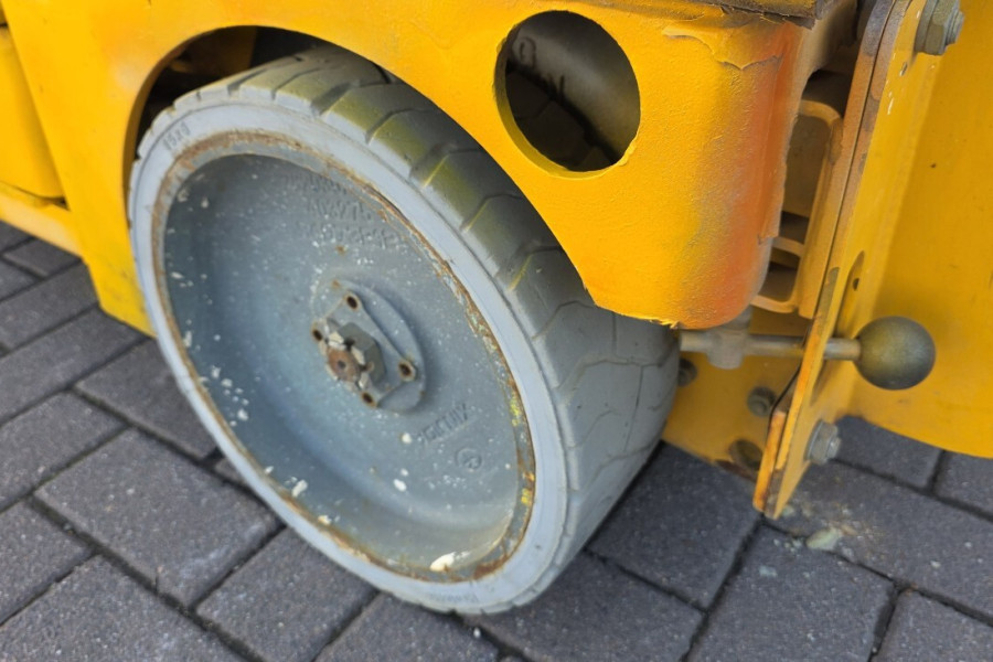 haulotte-compact-10n-2014-nr-90629-6-1775051588vNAll.jpg