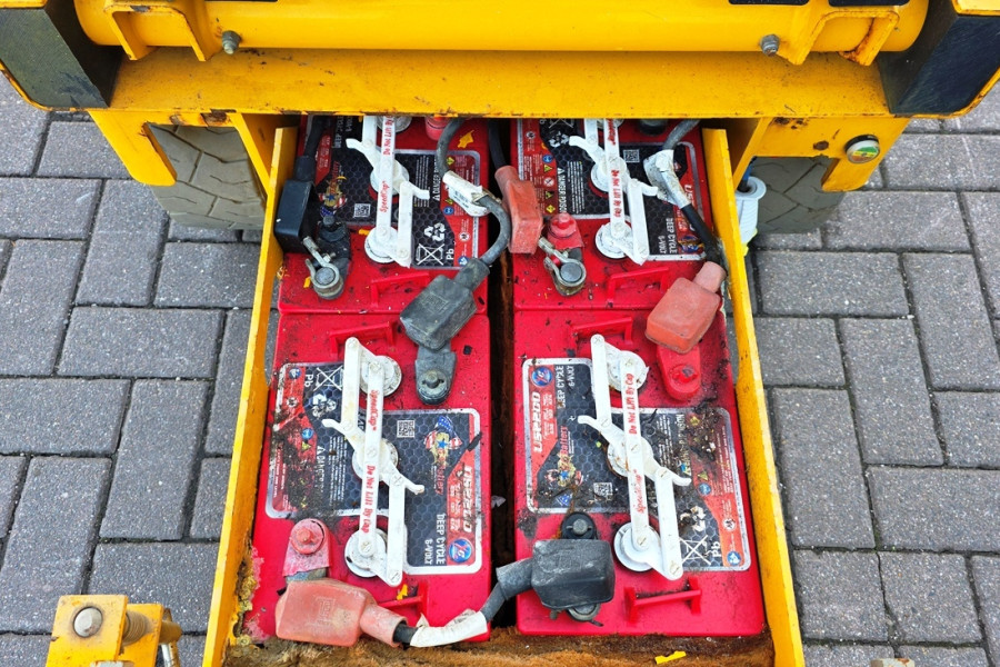 haulotte-compact-8-nr-90752-10-1775054592LTk8G.jpg