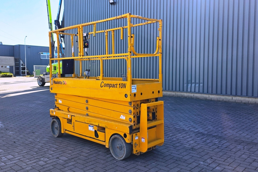 haulotte-compact-10-nr-90461-4-1775571273Q1y5g.jpg