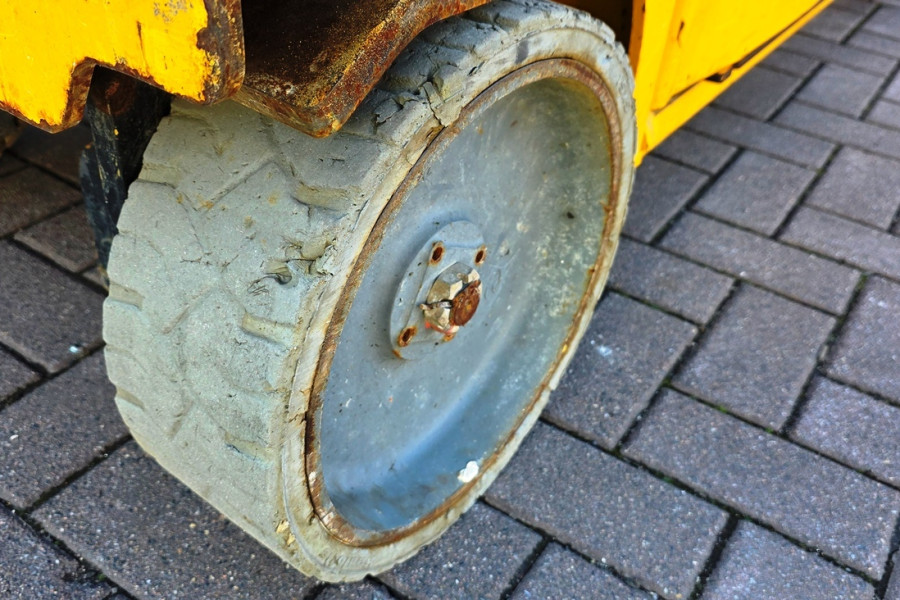 haulotte-compact-10-nr-90461-6-1775571274oeEdM.jpg