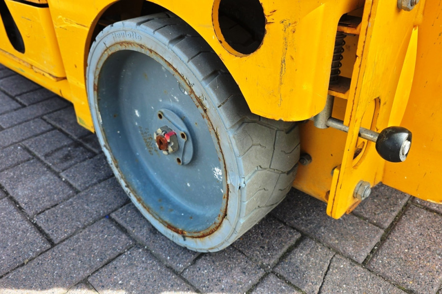 haulotte-compact-10-nr-90582-6-1775822711kX5IG.jpg
