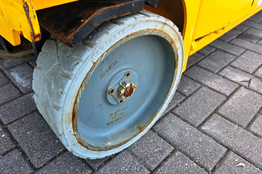 haulotte-compact-8-nr-90583-8-1775823567yWhBU.jpg