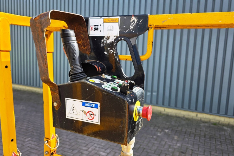 haulotte-compact-8-nr-90583-10-1775823567t0CTj.jpg