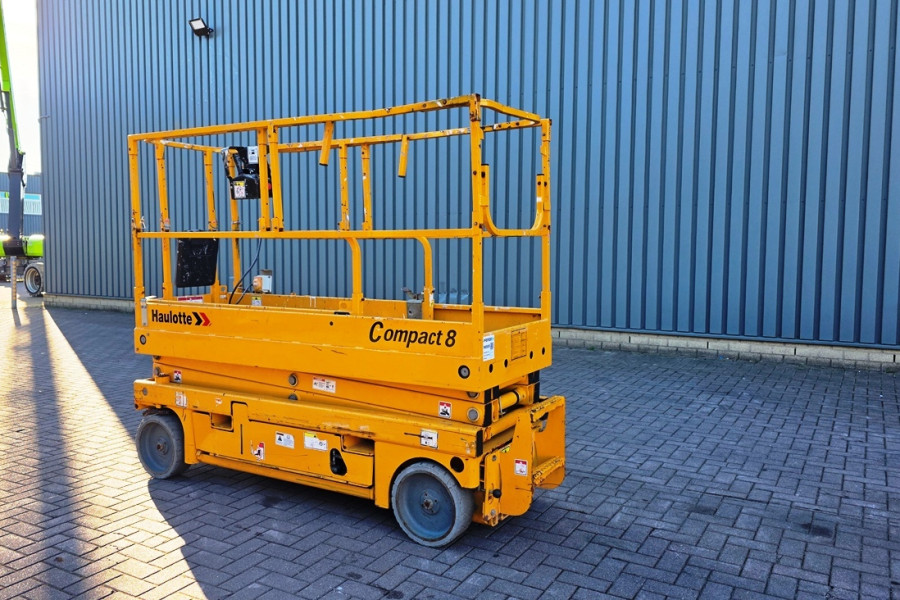 haulotte-compact-8-nr-90585-2-1775825571fUcQ2.jpg