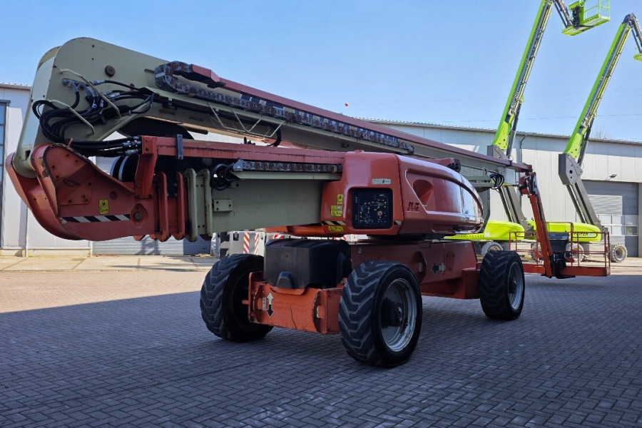 jlg-1250ajp-2013-nr-90437-3-1775826921nyZj8.jpg