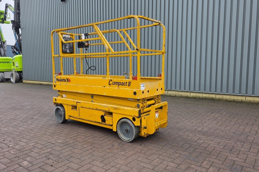 haulotte-compact-8-2011-nr-63233-4-1776165812oGKZL.jpg