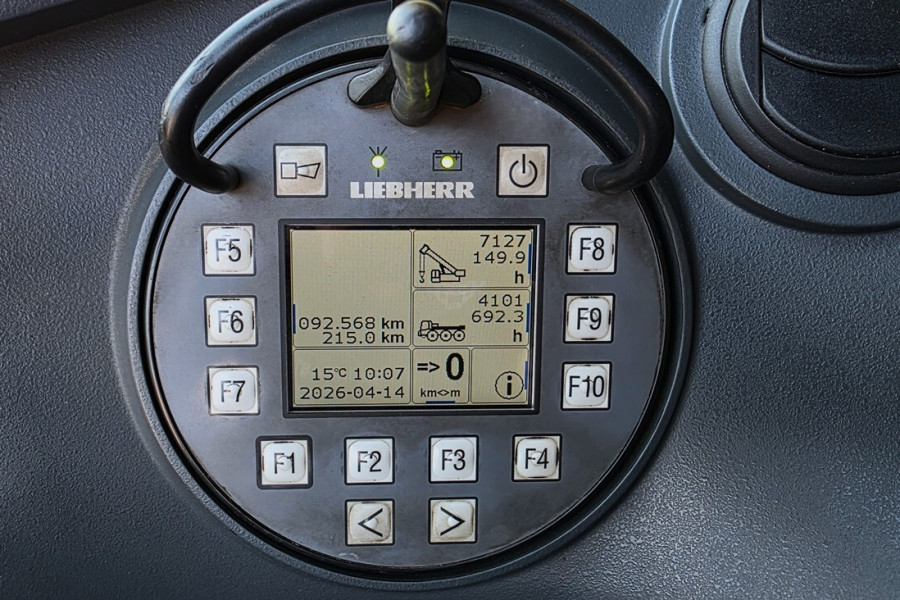 liebherr-ltm1200-51-2018-nr-64128-42-1776175607xkBJv.jpg