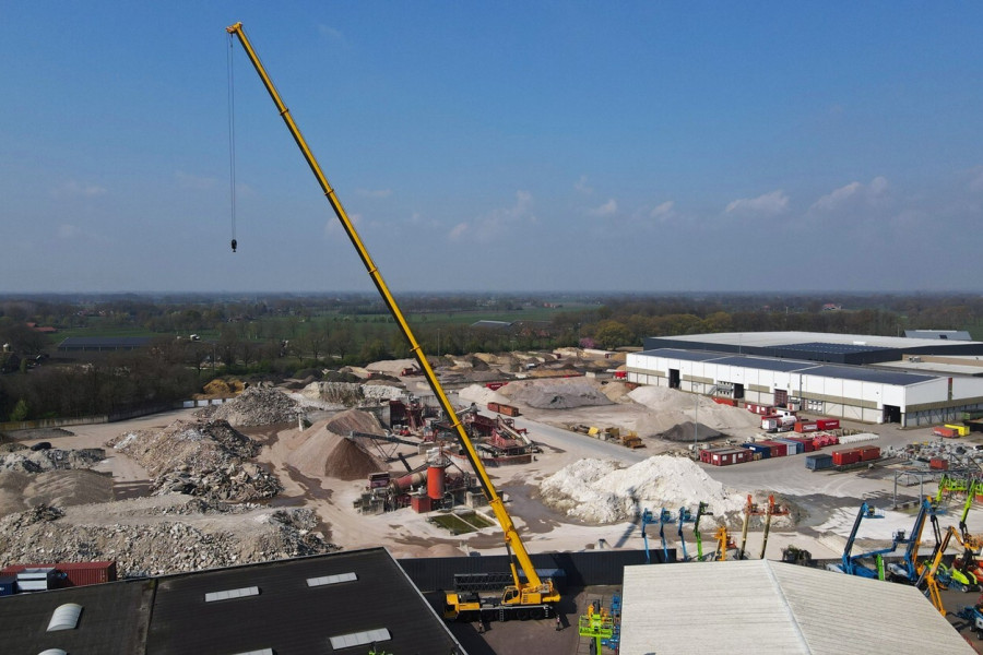 liebherr-ltm1200-51-2018-nr-64128-45-1776175608ODEX4.jpg