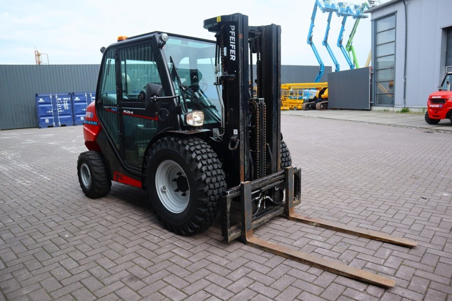manitou-m25-4-2023-nr-64282-5-1781688329Pt6Gx.jpg