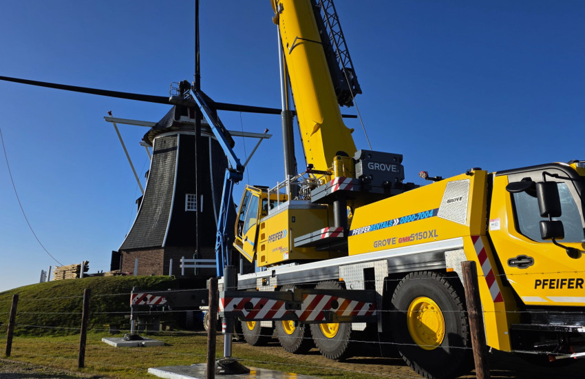project-pfeifer-lift-move-nieuwe-roeden-van-een-molen-plaatsen-2-1778653351pu4Im.jpg