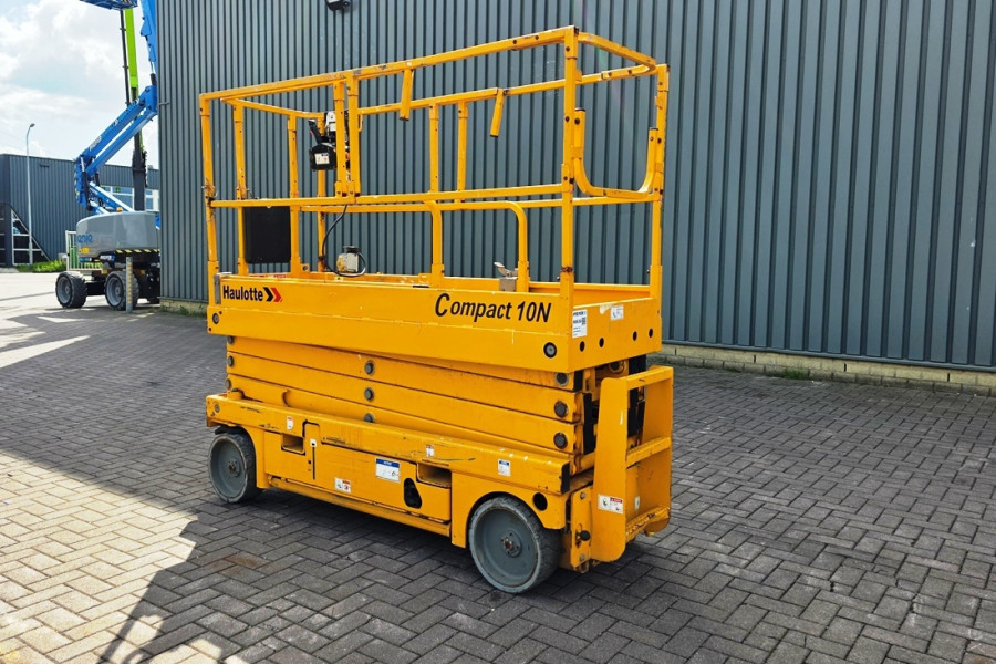 Haulotte-compact-10-nr90630-(4).jpg