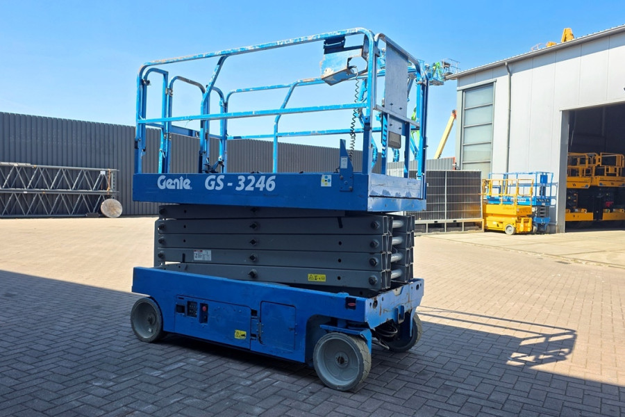 Genie-GS3246-nr-90524-(2).jpg