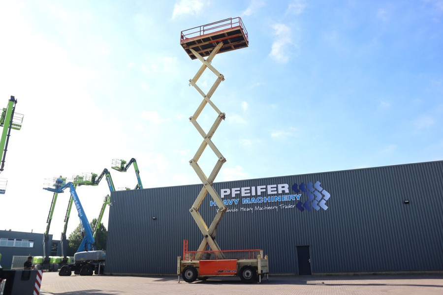 JLG-210-25-2008-nr-90442-(24).jpg