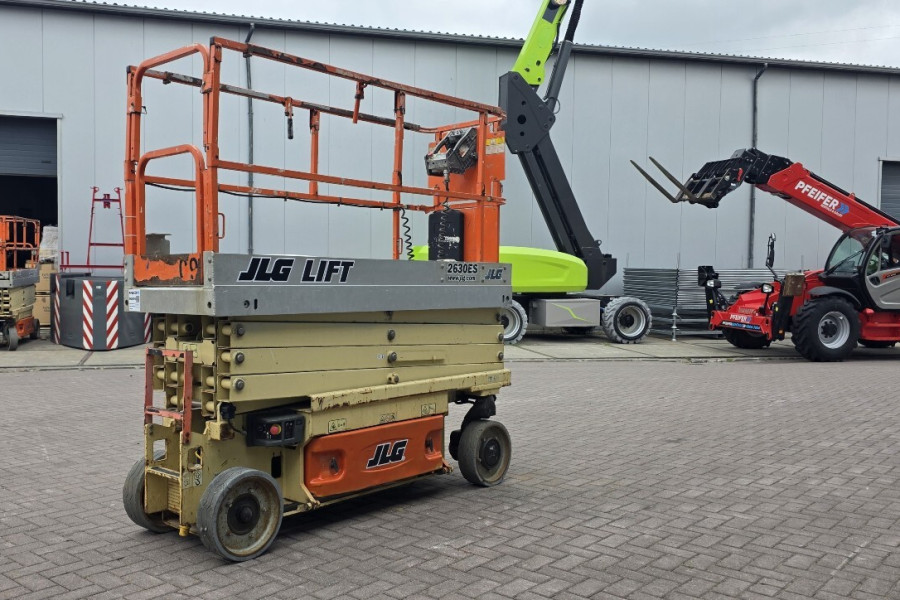 JLG-2630ES-2012-nr-90840-(3).jpg