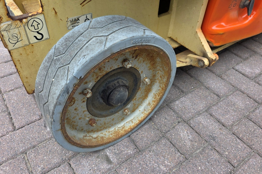 JLG-2630ES-2012-nr-90840-(6).jpg