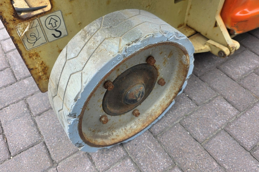 JLG-2630ES-2010-nr-90832-(6).jpg