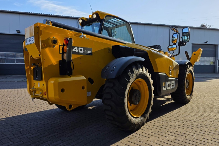 JCB-540V180-2026-nr-64398-(6).jpg
