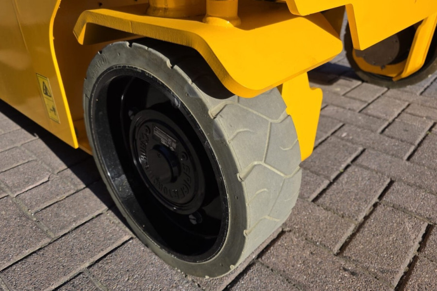 JCB-S4550E-2026-nr-64395--(4).jpg