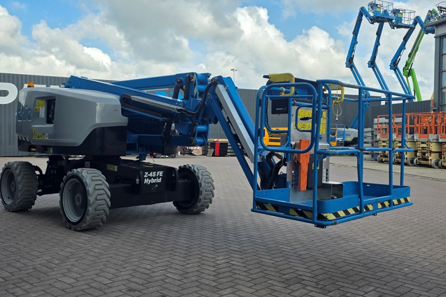 Genie-Z-45FE-2021-nr-64406-(2).jpg