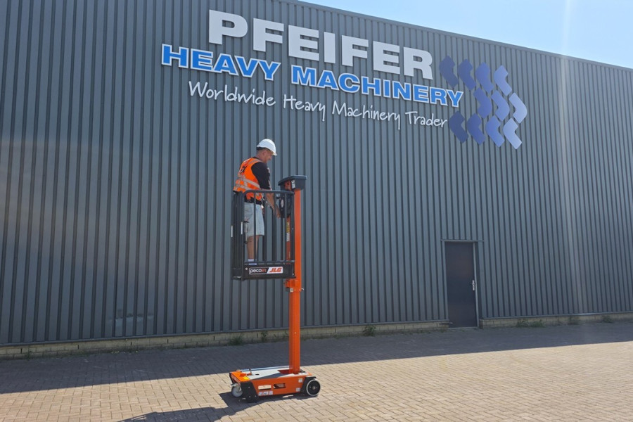 JLG-Pecolift-90858-(8).jpg