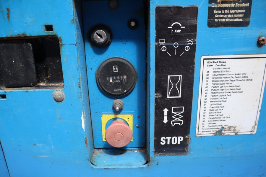 Genie-GS1932-2010-nr-90767-(5).jpg