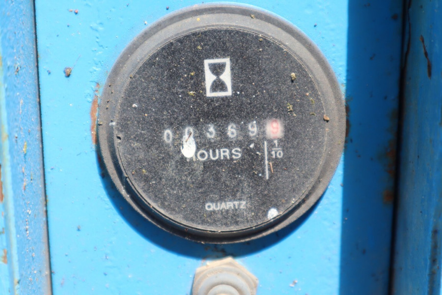 Genie-GS1932-2010-nr-90767-(6).jpg