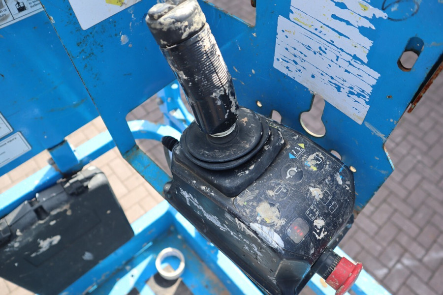 Genie-GS1932-2010-nr-90767-(13).jpg