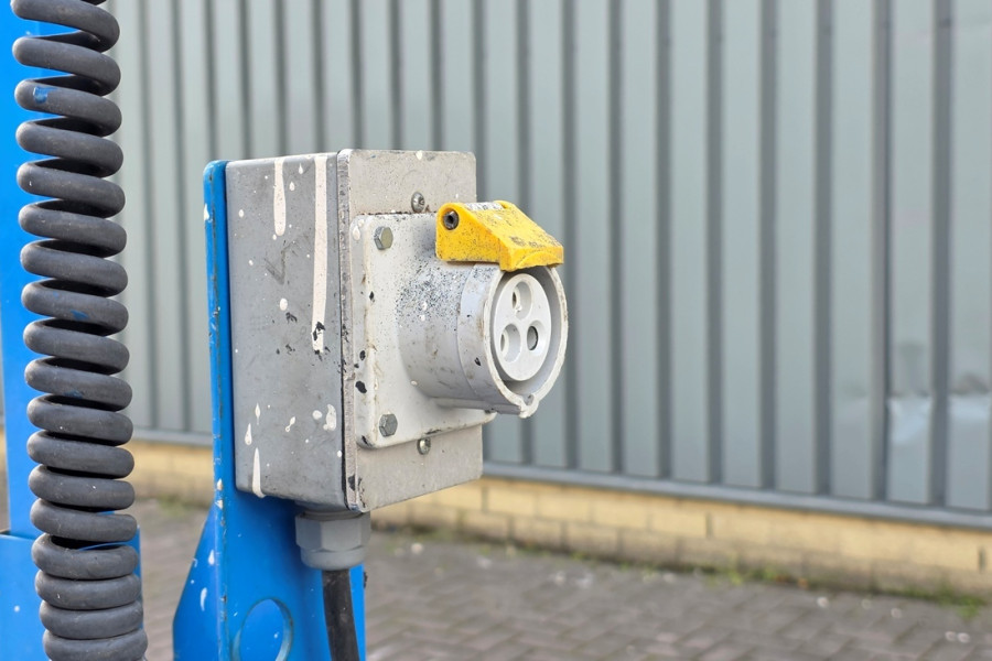 Genie-GS1932-2010-nr-90797-(7).jpg
