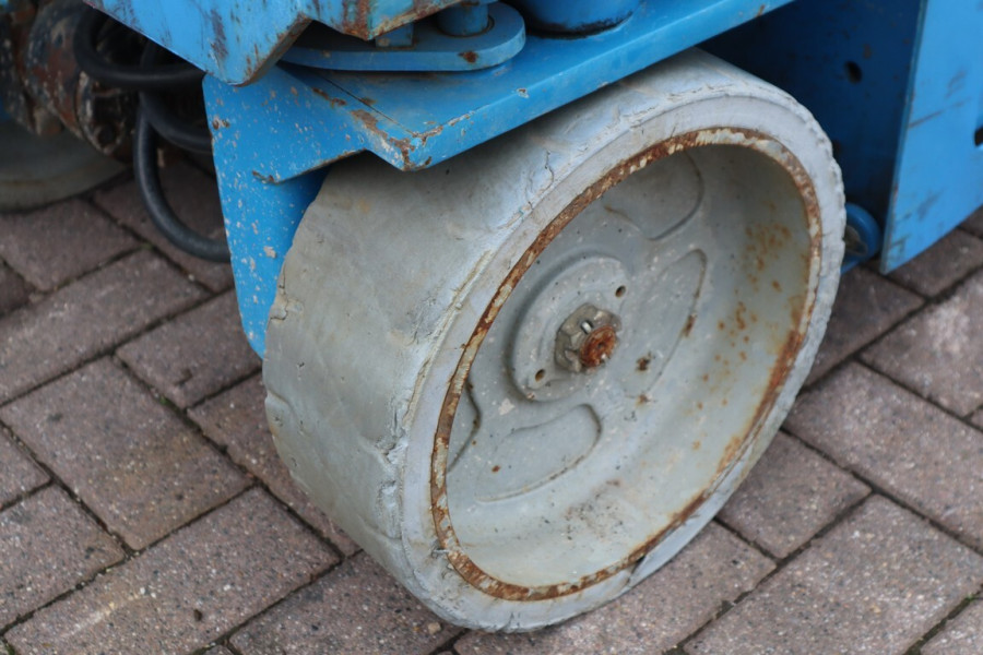 Genie-GS2632-2013-nr-90697-(2).jpg