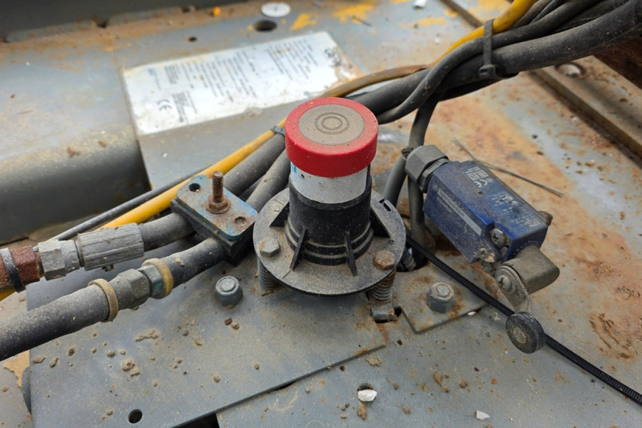 Genie-GS1932-2010-nr-90796-(14).jpg