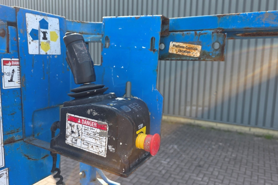 Genie-GS1932-2004-nr-90758-(7).jpg