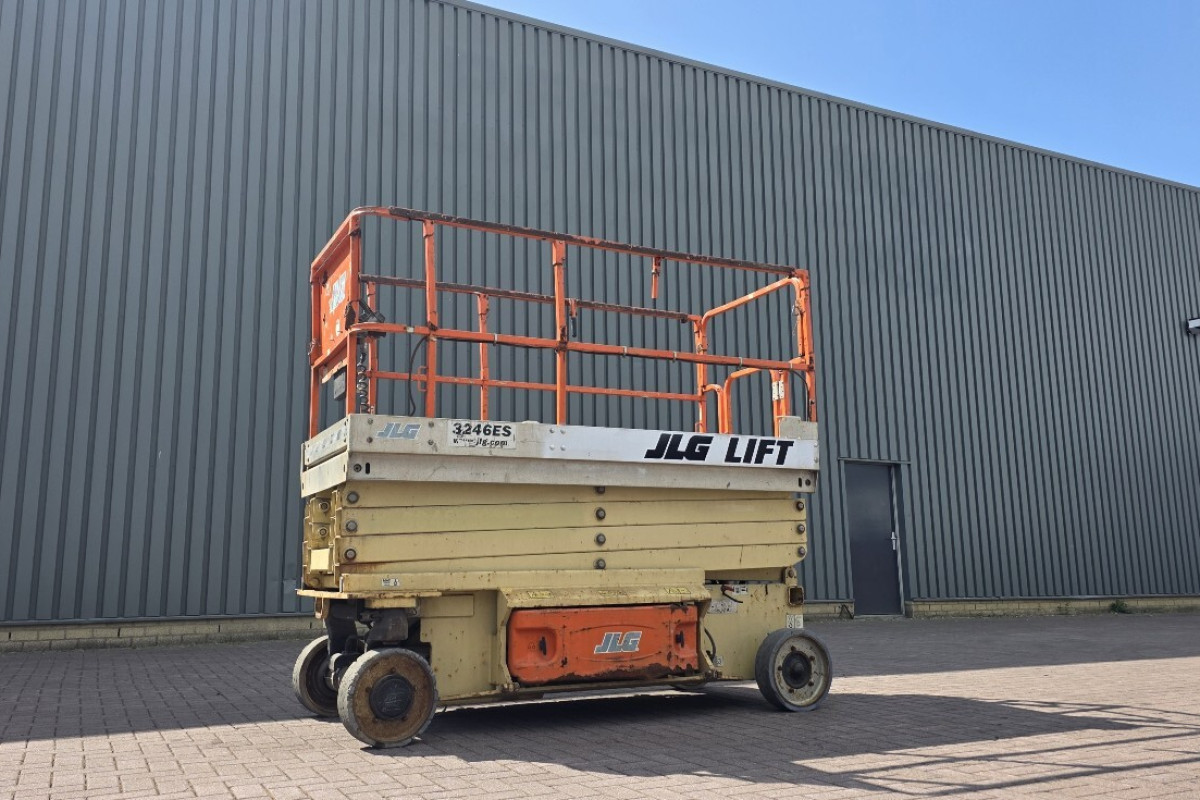 JLG-3246ES-90848-(1).jpg