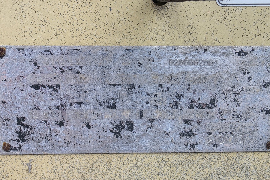 JLG-3246ES-2011-nr-90845-(11).jpg
