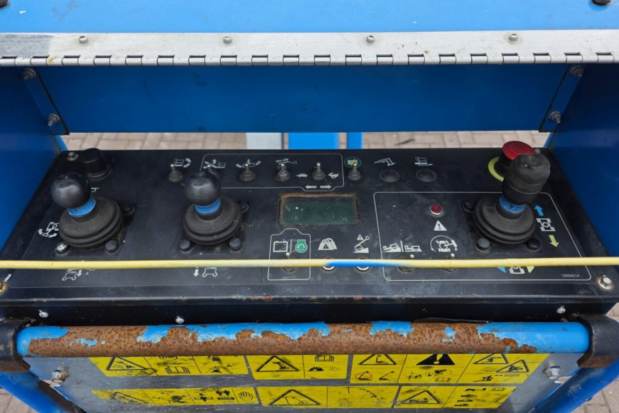 Genie-Z-45-FEDC-2021-nr-64405-(2).jpg