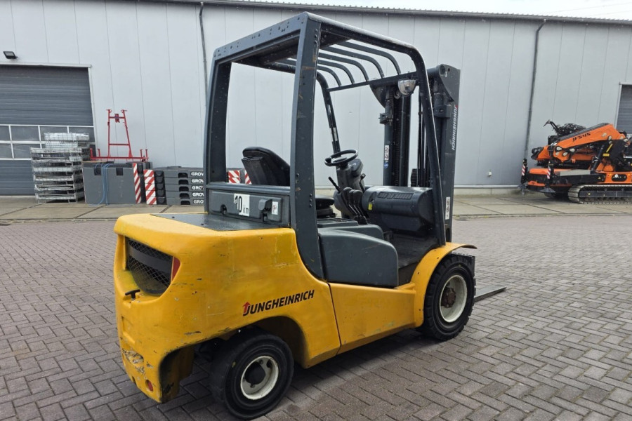 Jungheinrich-DFG435-2009-nr-90802-(10).jpg