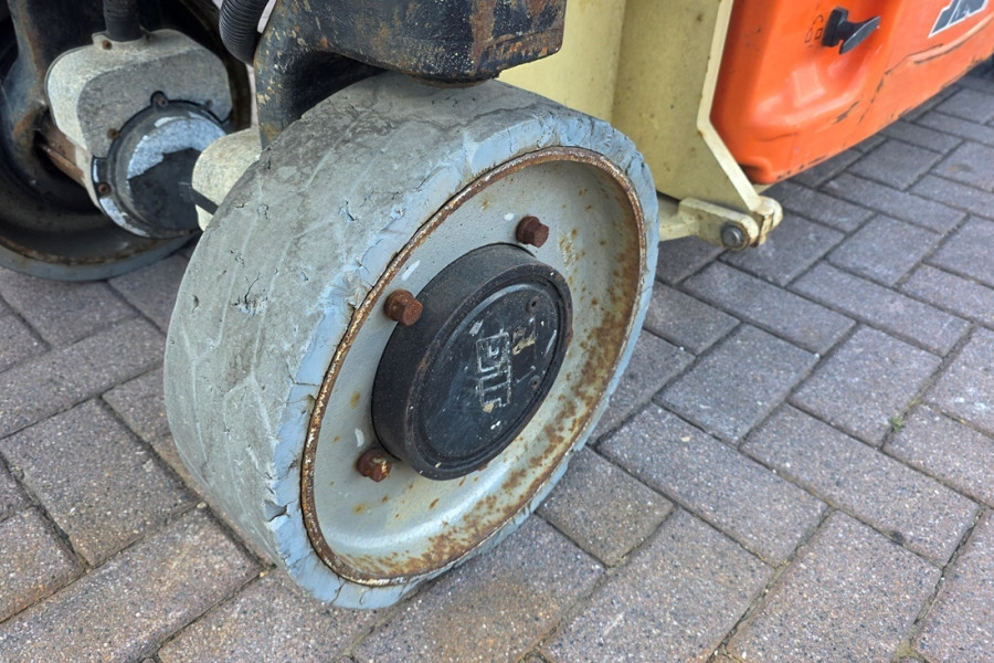 JLG-2630ES-2011-nr-90837-(9).jpg