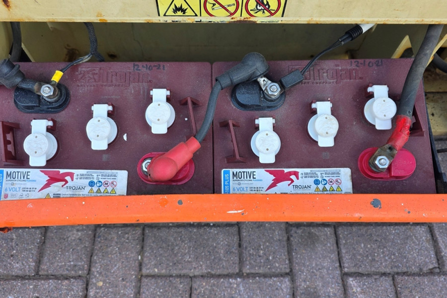JLG-2630ES-2011-nr-90837-(10).jpg
