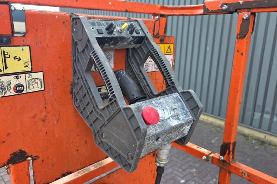 JLG-2630ES-2011-nr-90837-(15).jpg