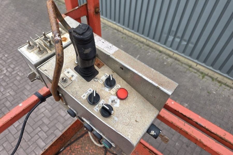 Skyjack-SJ9250RT-90452-(15).jpg