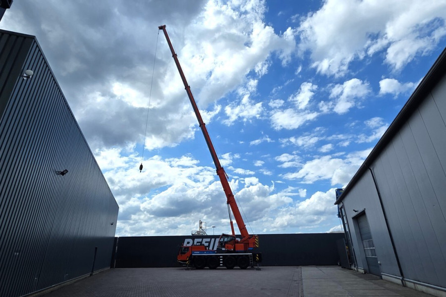 Liebherr-LTM1070-4-1-2006-nr-64408-(41).jpg