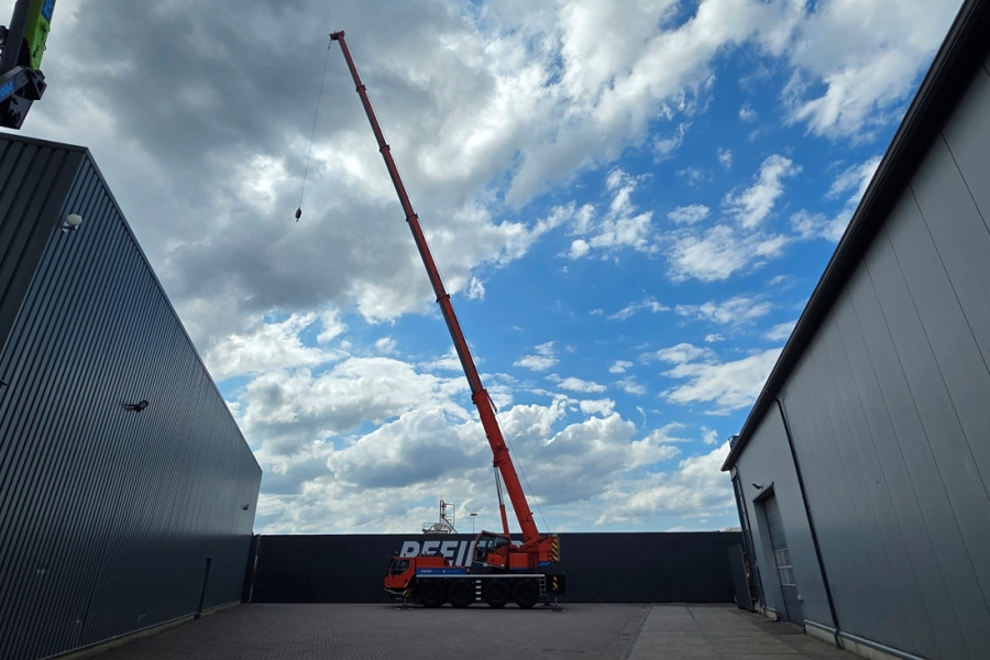 Liebherr-LTM1070-4-1-2006-nr-64408-(42).jpg
