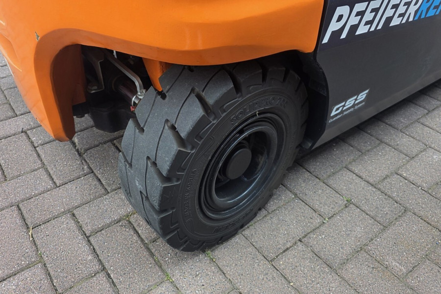 Doosan-B30X-7-Plus-2023-nr-90423-(6).jpg