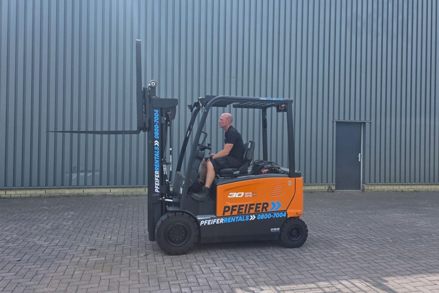 Doosan-B30X-7-Plus-2023-nr-90423-(20).jpg