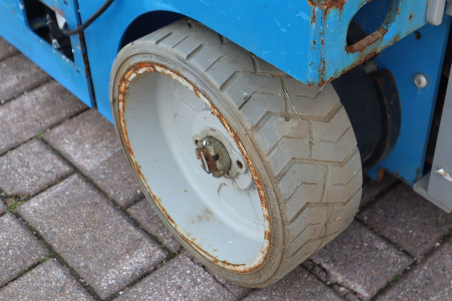 Genie-GS1932-2014-nr-90778-(11).jpg