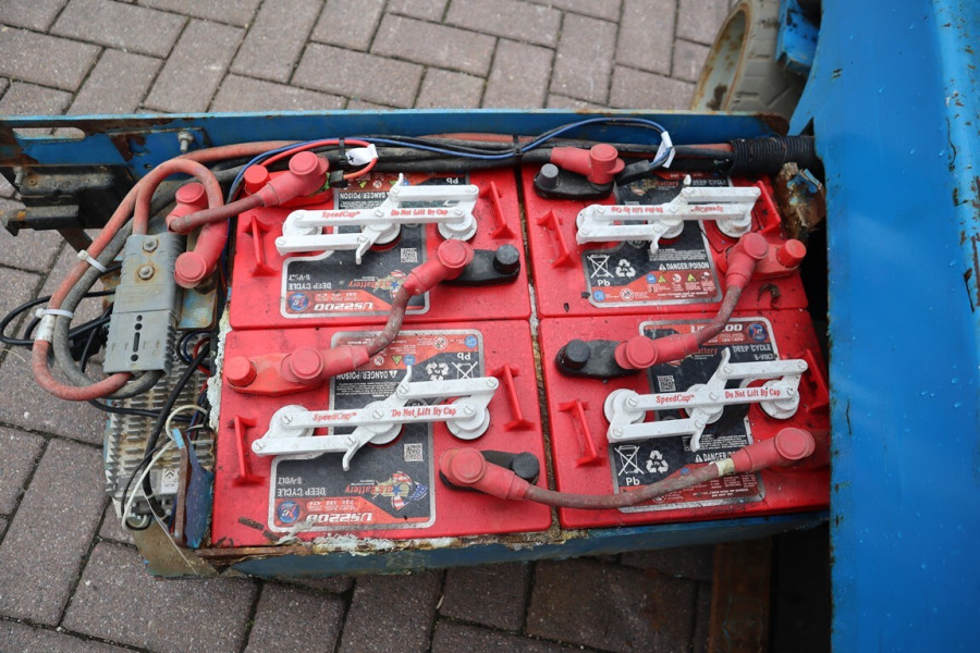 Genie-GS1932-2010-nr-90769-(11).jpg