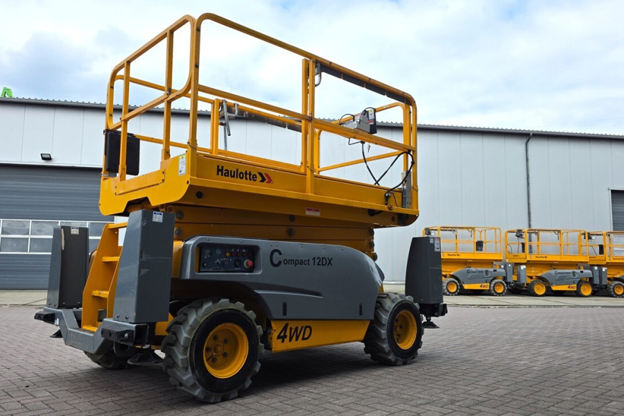 Haulotte-Compact-12DX-2018-nr-90822-(3).jpg