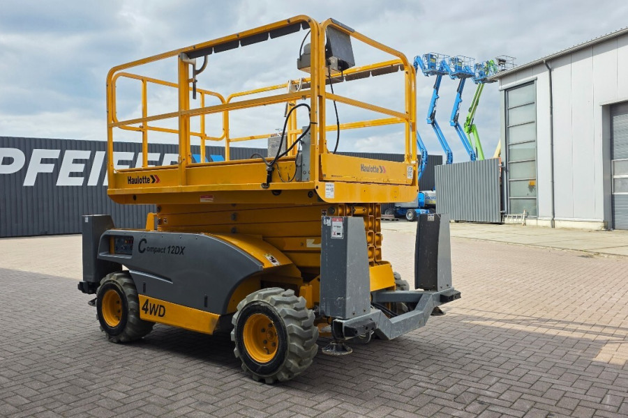 Haulotte-COmpact-12DX-2018-nr-90821-(2).jpg