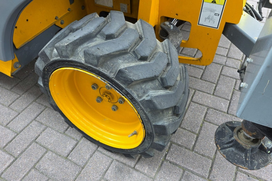 Haulotte-Compact-12DX-2016-nr-90827-(7).jpg